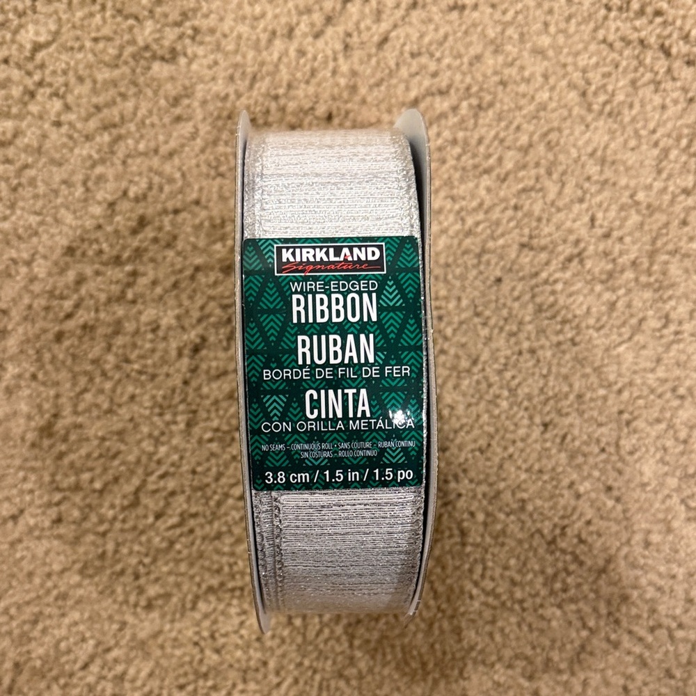 Kirkland Signature Green Wire-Edged Ribbon